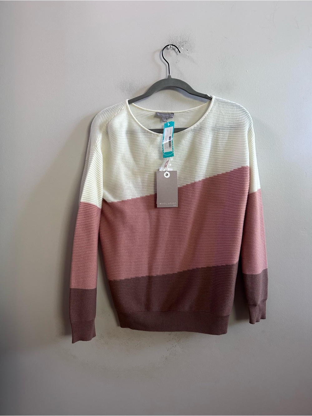 Evolution by Cyrus pink and brown colorblock sweater
